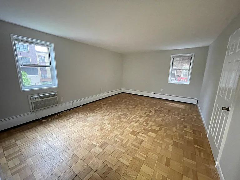 6010 Kennedy Blvd E #31 — Photo 13