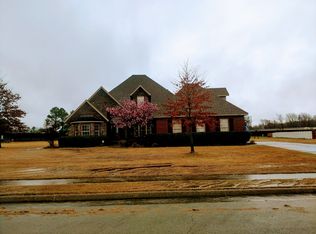 3712 N Hayfield Cir, Fayetteville, AR 72704