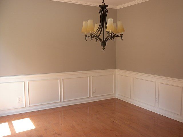 2nd image of 113 Carriage Way Unit 27911