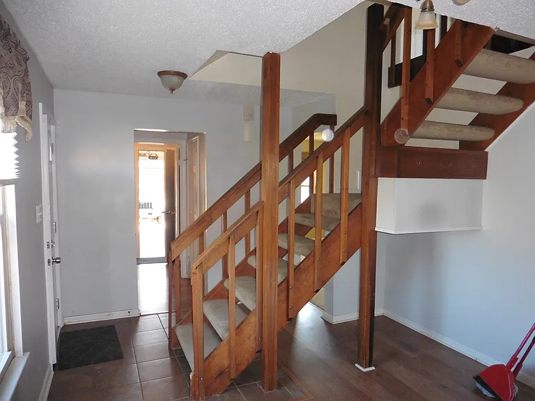 4856 Tunlaw Ct — Photo 13