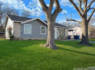 1011 Hickory Hill Dr, Kirby, TX 78219