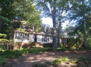 1155 E Lake Dr, Gainesville, GA 30506