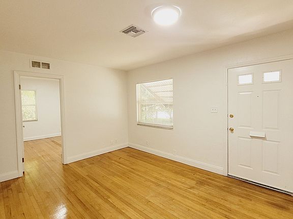 2nd image of 1829 26th Ave N