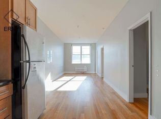 350 Broadway #4F, Brooklyn, NY 11211