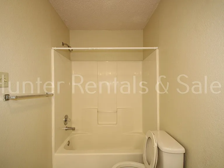 406A Alpine St — Photo 12