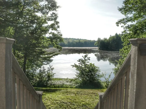 113 Bear Hill Road, Loudon, NH 03307