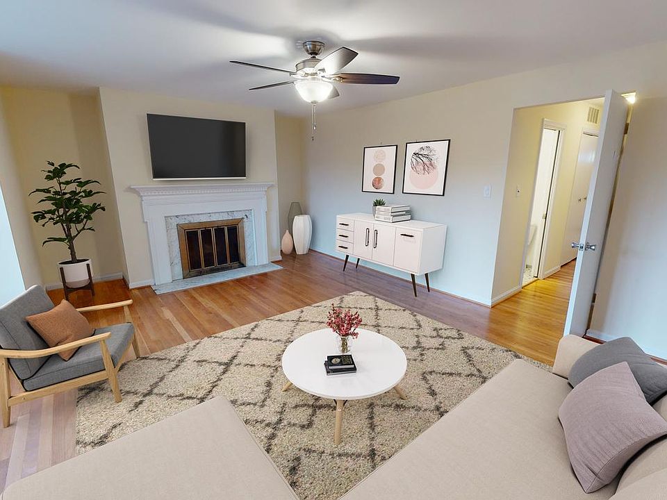 Optionally furnished common areas! Common areas can come beautifully furnished by our in-house design team for an additional fee.