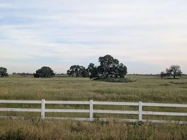 14100 Liberty Rd, Galt, CA 95632