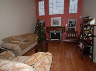 1827 Creekview Ln, Jamison, PA 18929