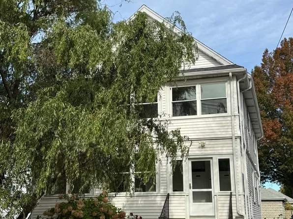 107 Lake St Floor 2, Arlington, MA 02474