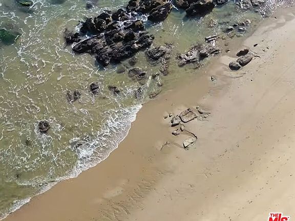 4th image of 20832 Pacific Coast Hwy