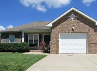 618 Berry Cir, Springfield, TN 37172