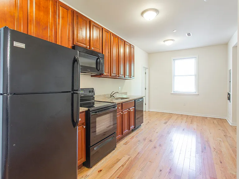 1310-12 N Carlisle St #2 — Photo 4