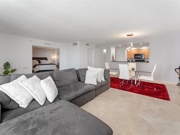 6917 Collins Ave #607 — Photo 12
