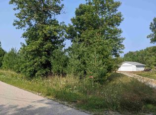 2944 Huebscher Rd, Abrams, WI 54101