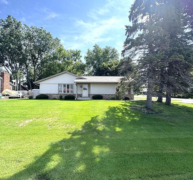 1st image of 5527 N Meadows DRIVE