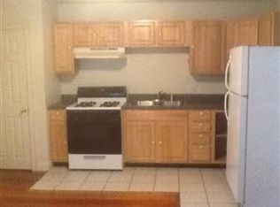 154 Tremont St #1, Fall River, MA 02720