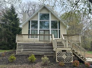 2042 Hawksbill Rd, McGaheysville, VA 22840