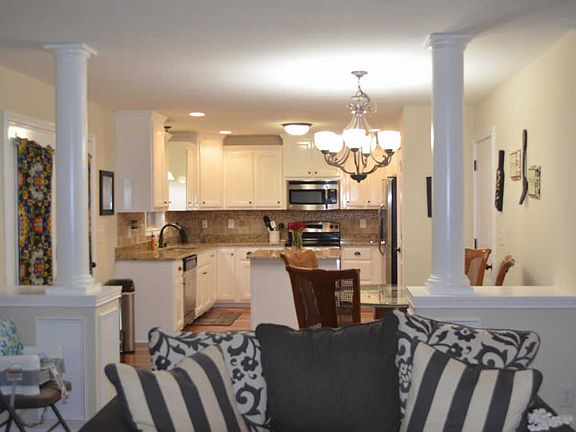3rd image of 3742 Silver Fox Ct