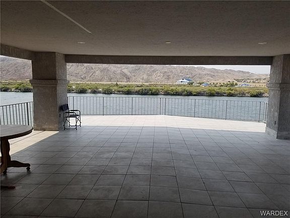 2nd image of 527 Riverfront Dr