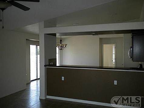 3rd image of 3265 Garden Point Dr