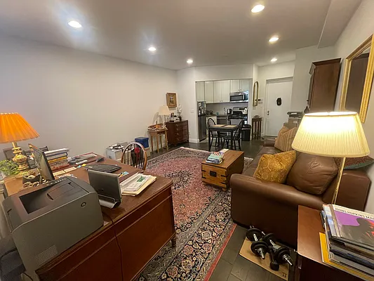 Rented by CNYC Apartments | media 9