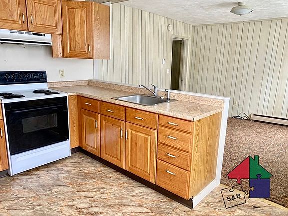3rd image of 16 Liberty St #102