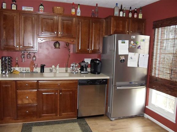 3rd image of 13 Twin Lakes Dr #205