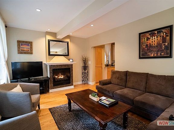 2nd image of 403 W Eugenie St APT 1F