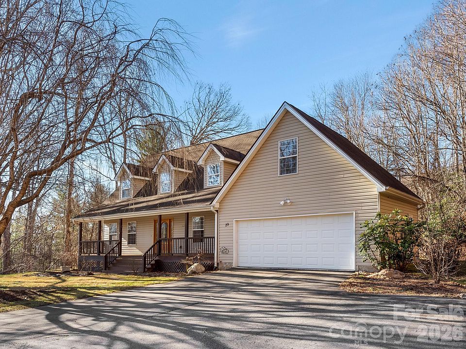1st image of 29 Shady Pines Dr
