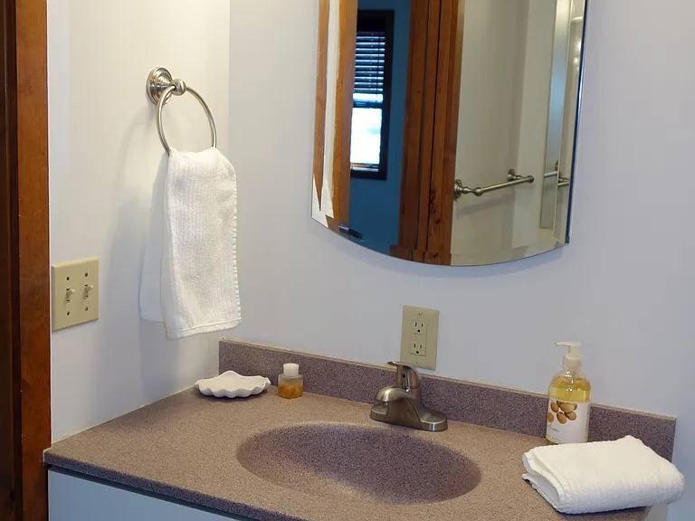 33 River Front Dr #9 — Photo 10