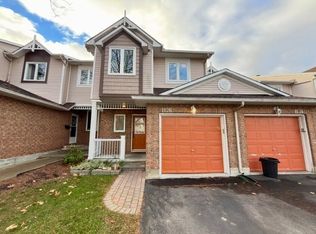 1126 Falconcrest Ct, Ottawa, ON K4A3Z4