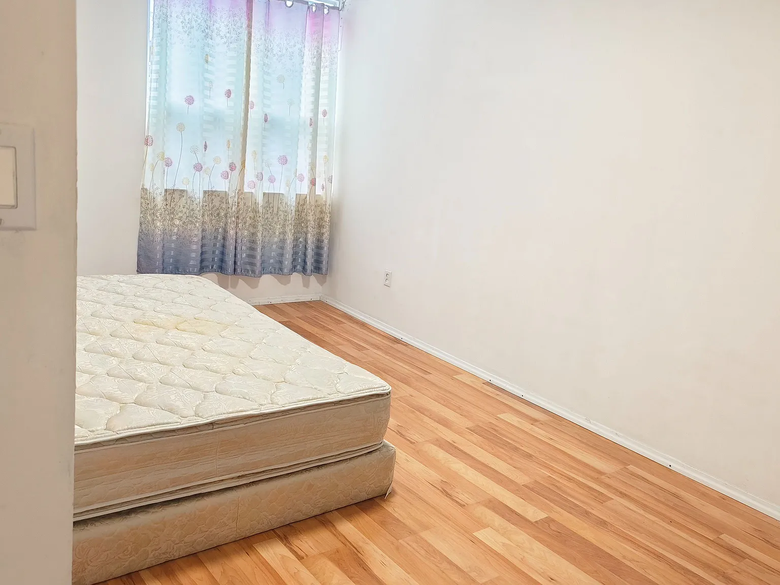 3 bed, $2,699 — Photo 2
