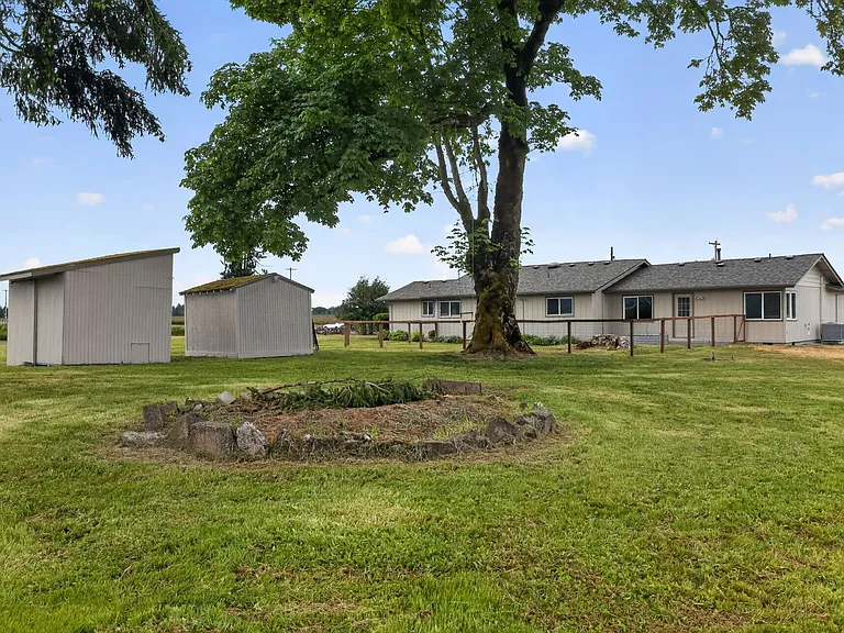 32303 NW Zion Church Rd — Photo 3