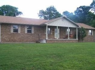 3124 Nashville Hwy, Lancing, TN 37770