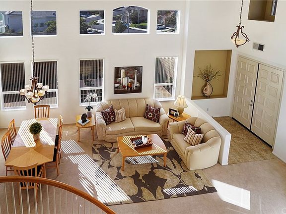 3rd image of 14284 Arches Ln