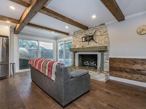 3rd image of 7202 Jameson Rd