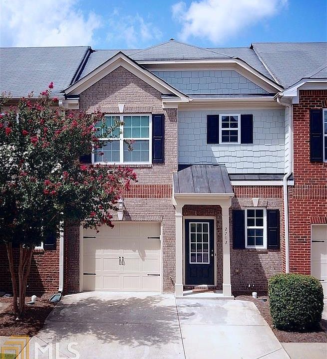 1st image of 2702 Greenbridge Dr