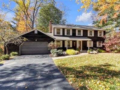 33 Briar Hill Rd, Orchard Park, NY, 14127