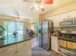 8405 97th St W, Bloomington, MN 55438