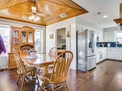 10124 Wandering Way St, Benbrook, TX, 76126