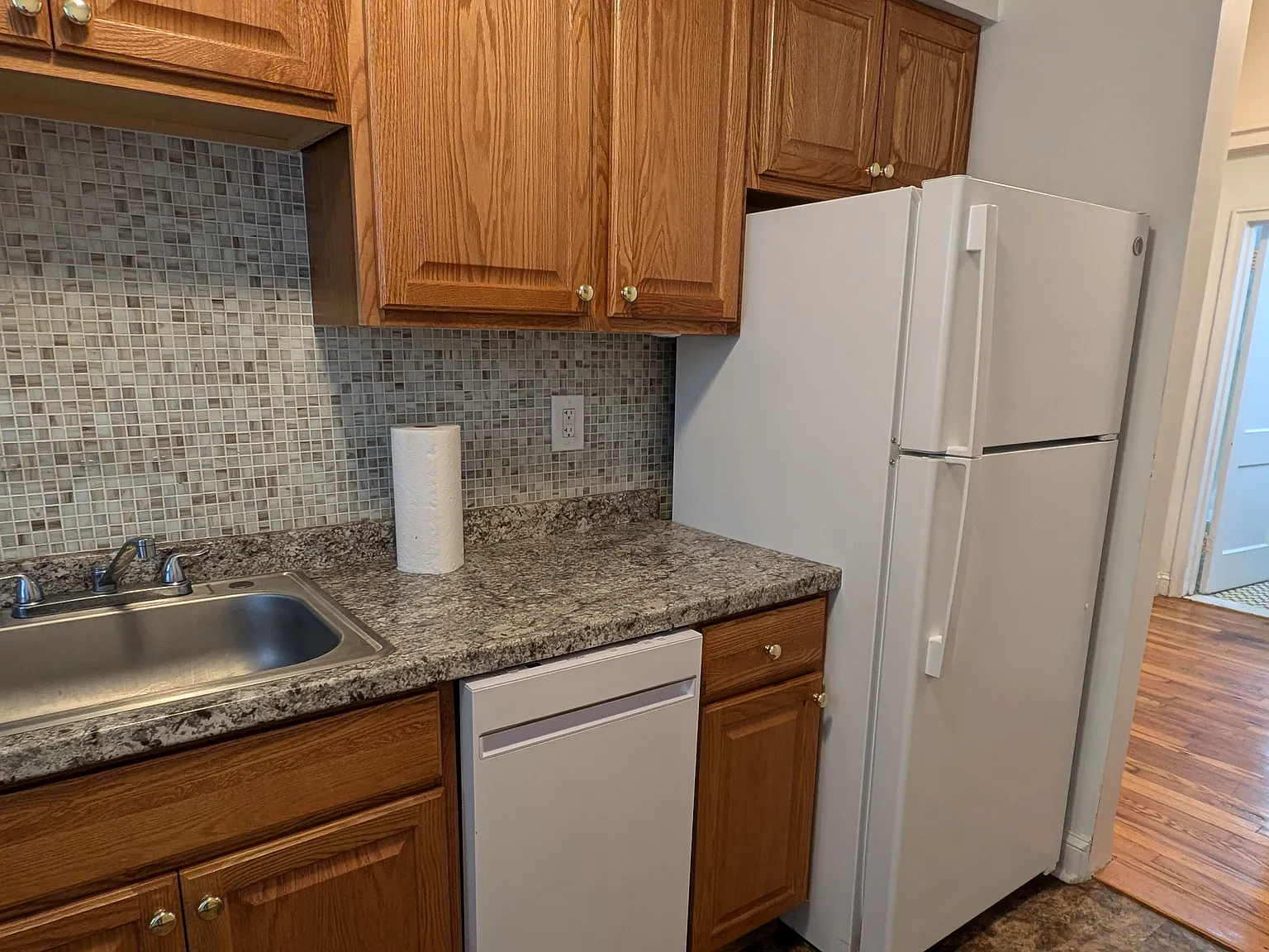 1 bed, $1,525 — Photo 2