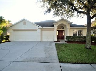 6800 Sparkling Way, Zephyrhills, FL 33545