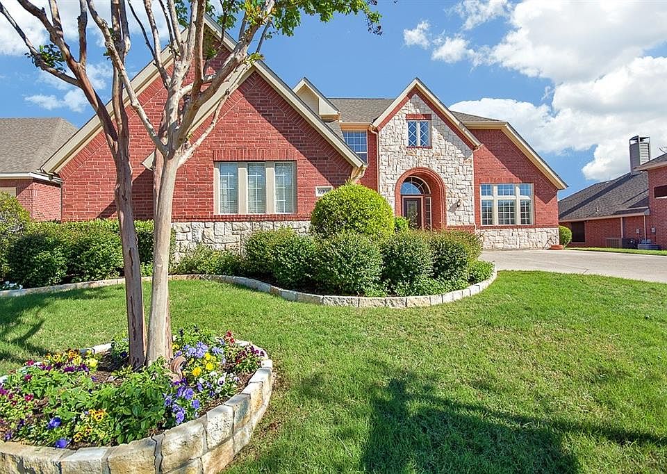 1st image of 4009 Justin Dr