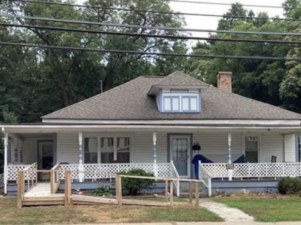603 Wentworth St, Reidsville, NC 27320