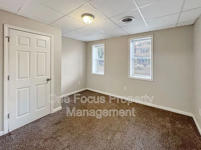476 W Main St — Photo 6