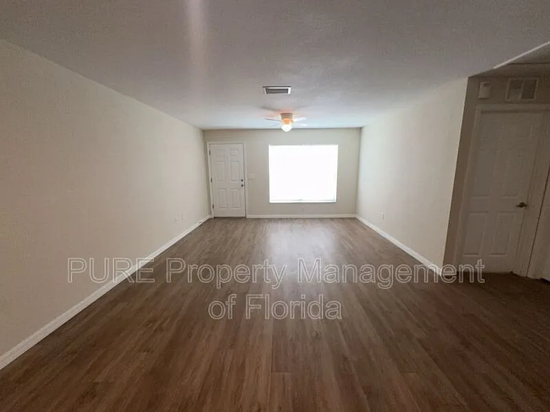 2 bed, 2.0 bath, 985 sqft, $1,125 — Photo 4