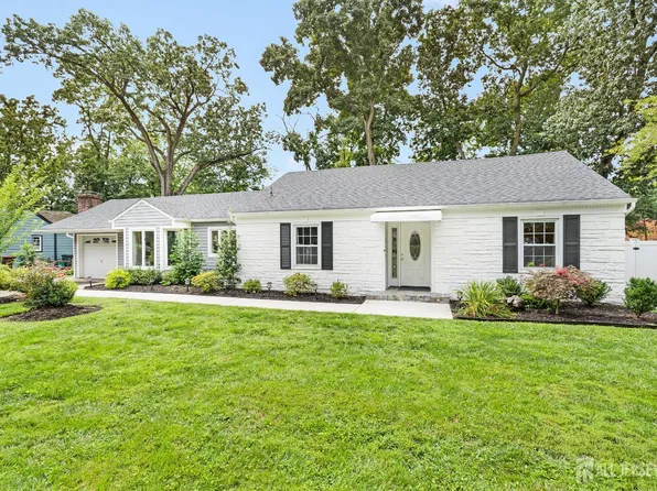 62 Pennington Rd, New Brunswick, NJ 08901