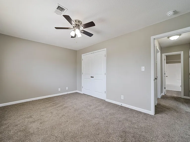 Autumn Ridge Apartment Community — Photo 65