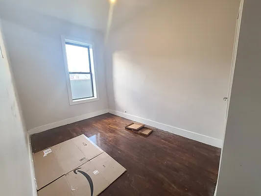 Rented by Cheskel Meisels, LREB | media 14